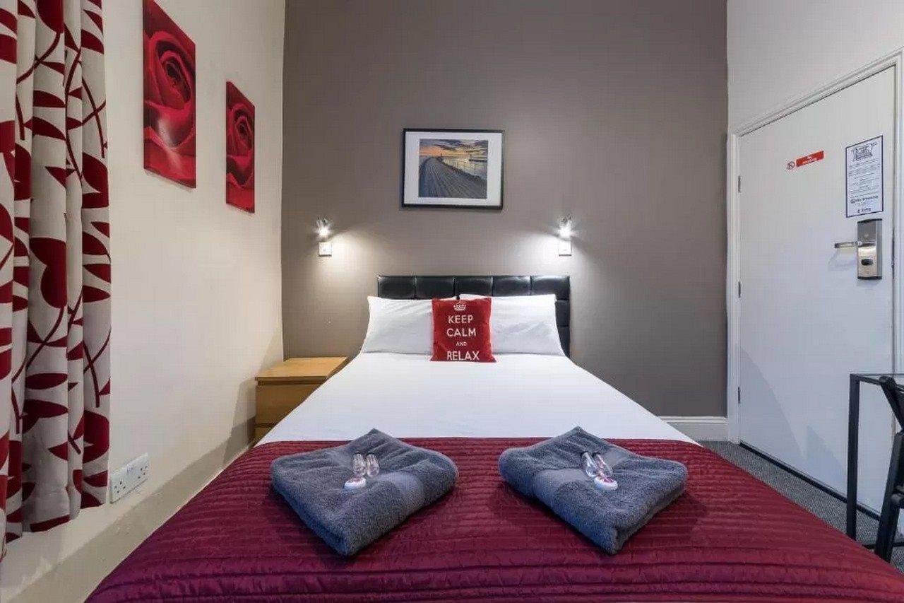 Royal Guest House 2 Hammersmith لندن المظهر الخارجي الصورة