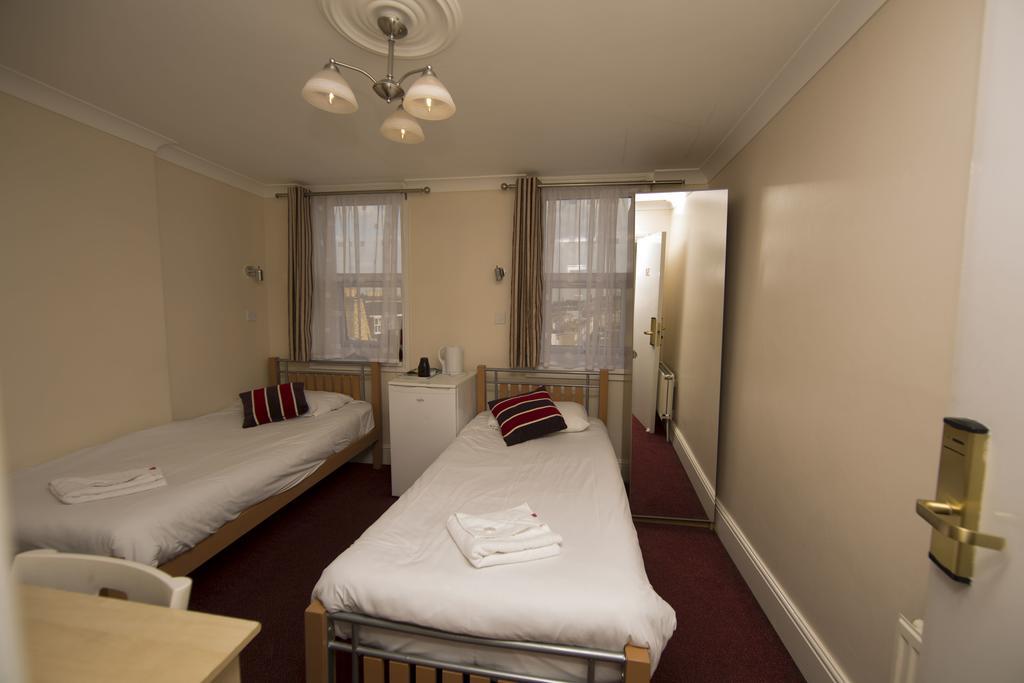Royal Guest House 2 Hammersmith لندن المظهر الخارجي الصورة